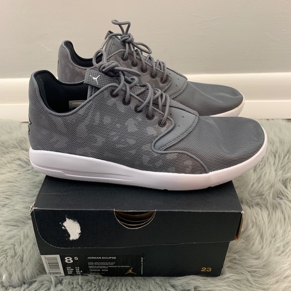 nike eclipse jordan